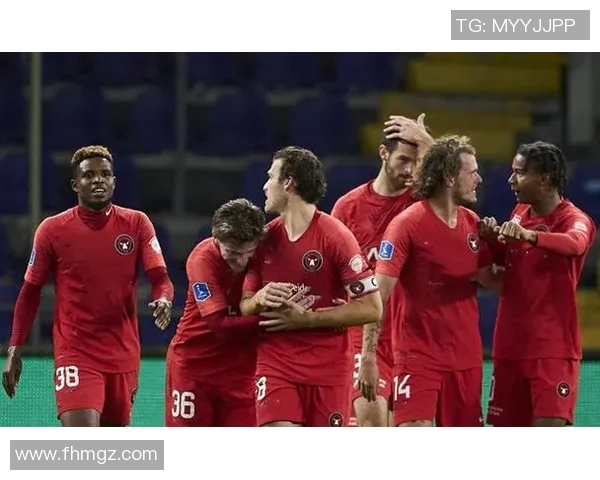 米迪兰特与斯拉维亚的激烈对决揭示足球战术与团队协作的魅力 米迪兰特与斯拉维亚的激烈对决揭示足球战术与团队协作的魅力